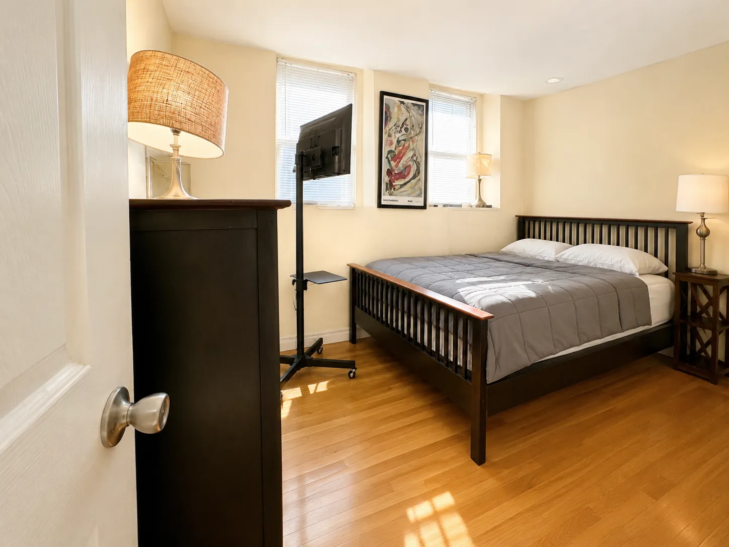 108 Myrtle St, Beacon Hill