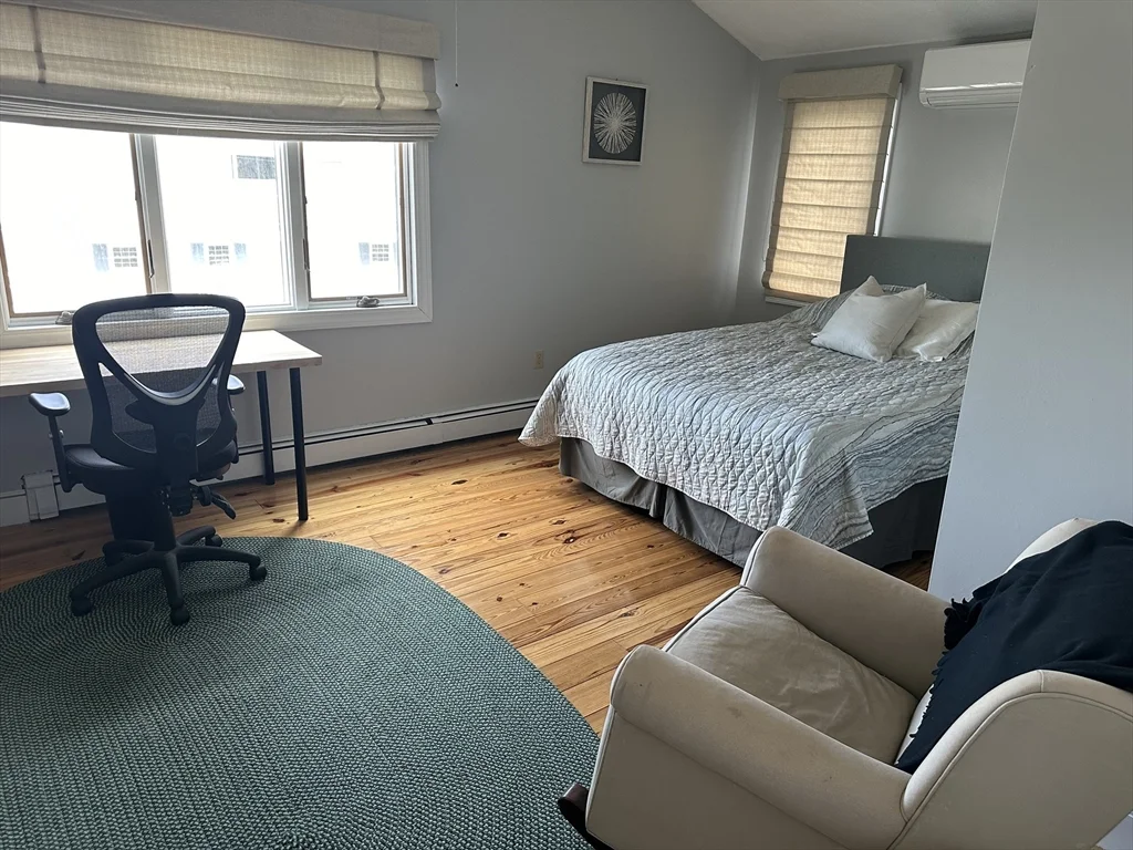 99 Bay Avenue (Weekly Summer Rent, Green Harbor