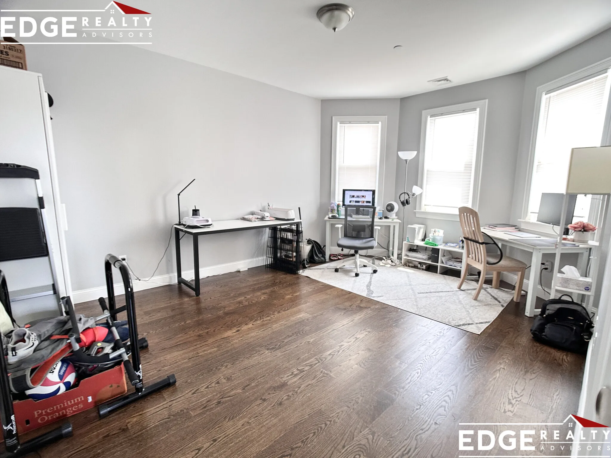 17 Harvard Ter, Allston