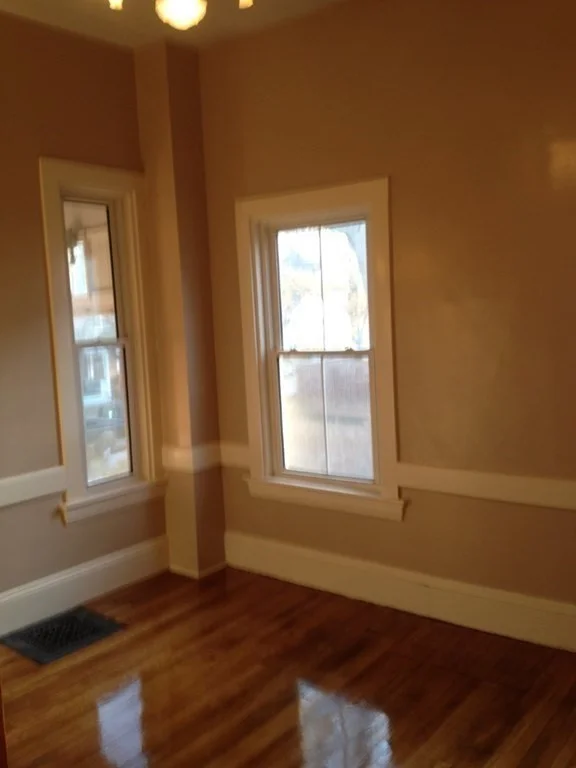 77 S Central, Quincy