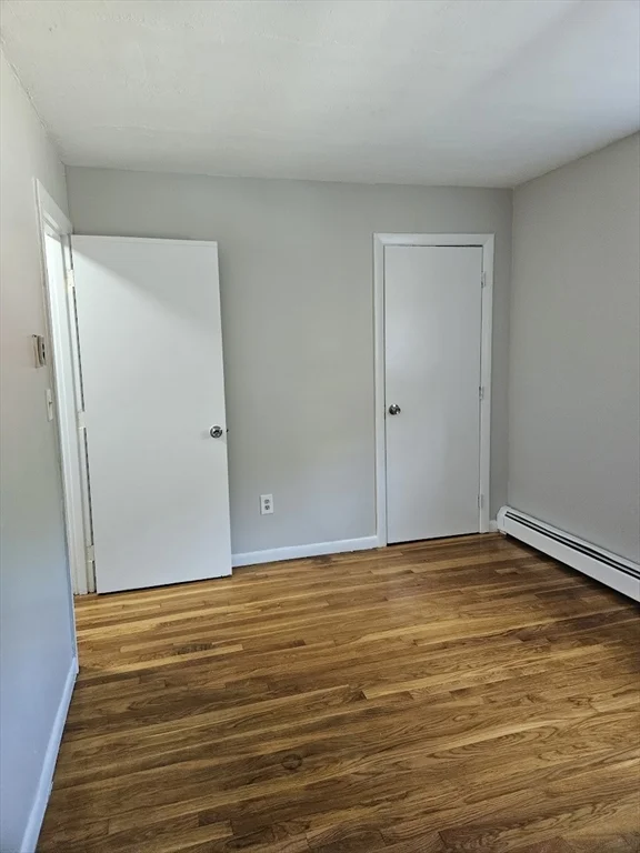 572 Cummins Highway, Mattapan