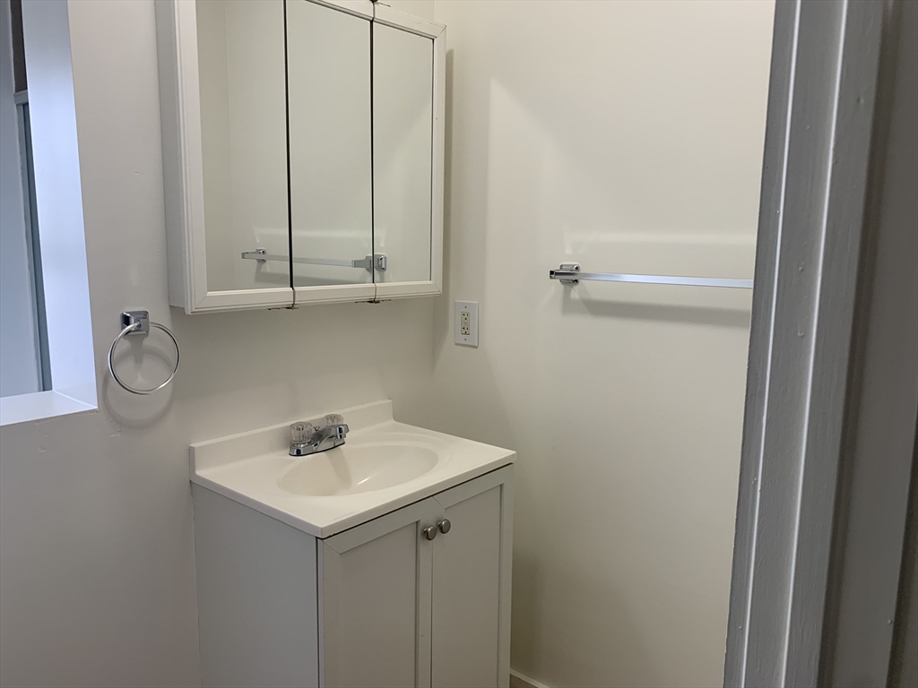 59 Davis St, Bowenville