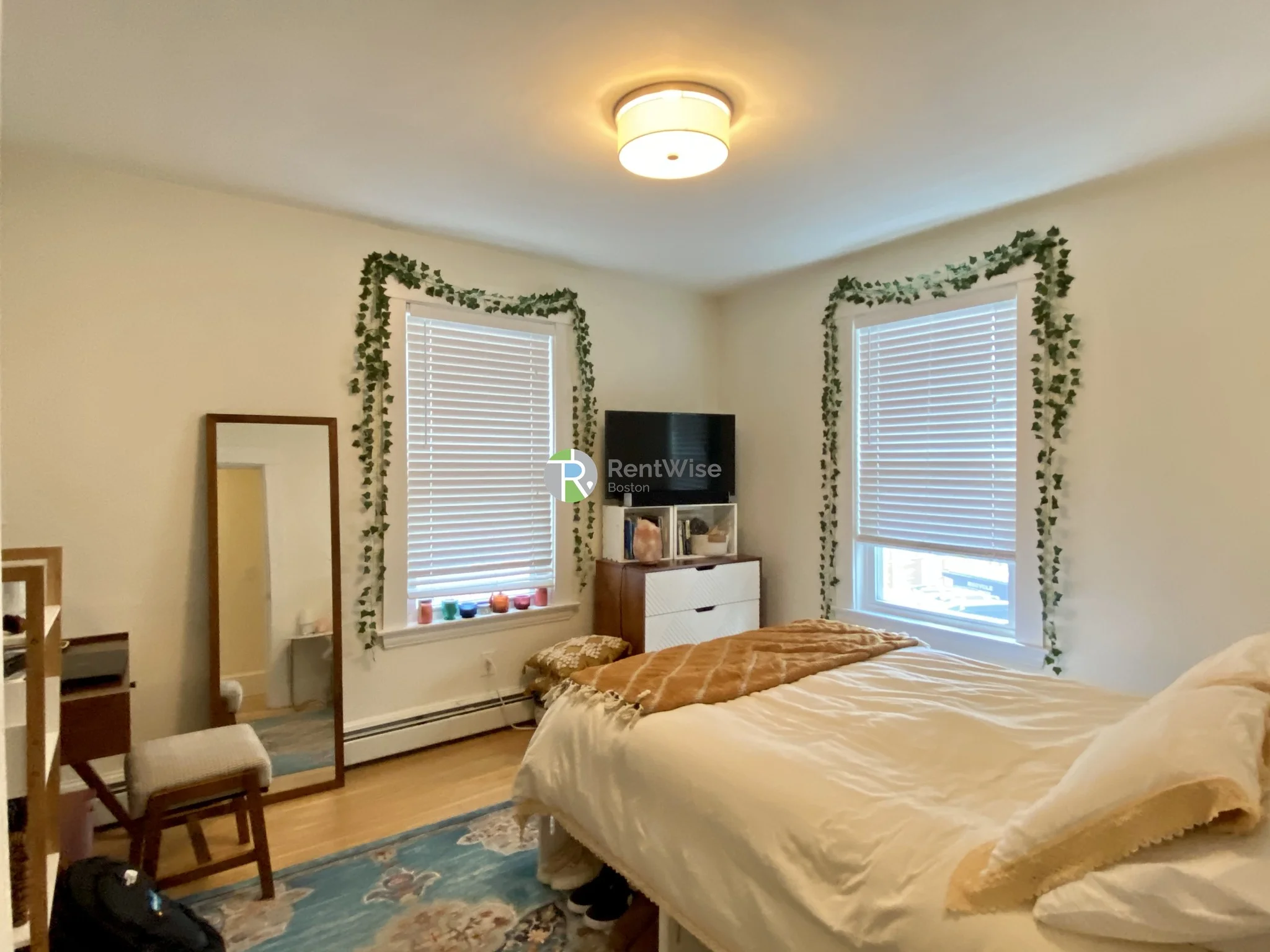 319 Columbia St, Wellington-Harrington