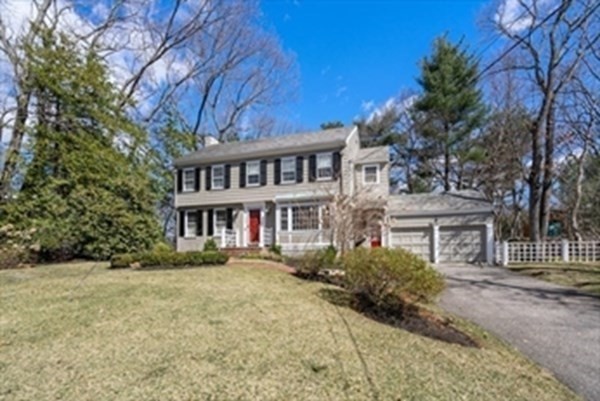 124 Rangeley Rd, Chestnut Hill