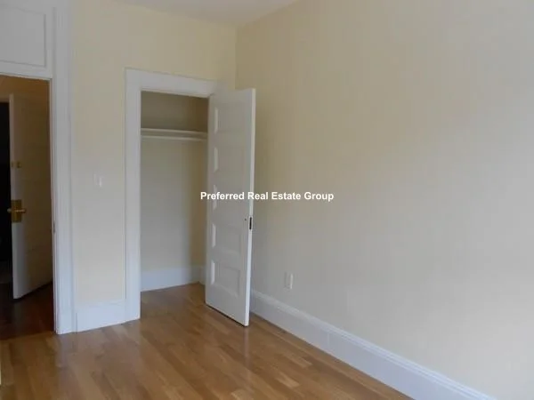 66 Clifford St, Roxbury