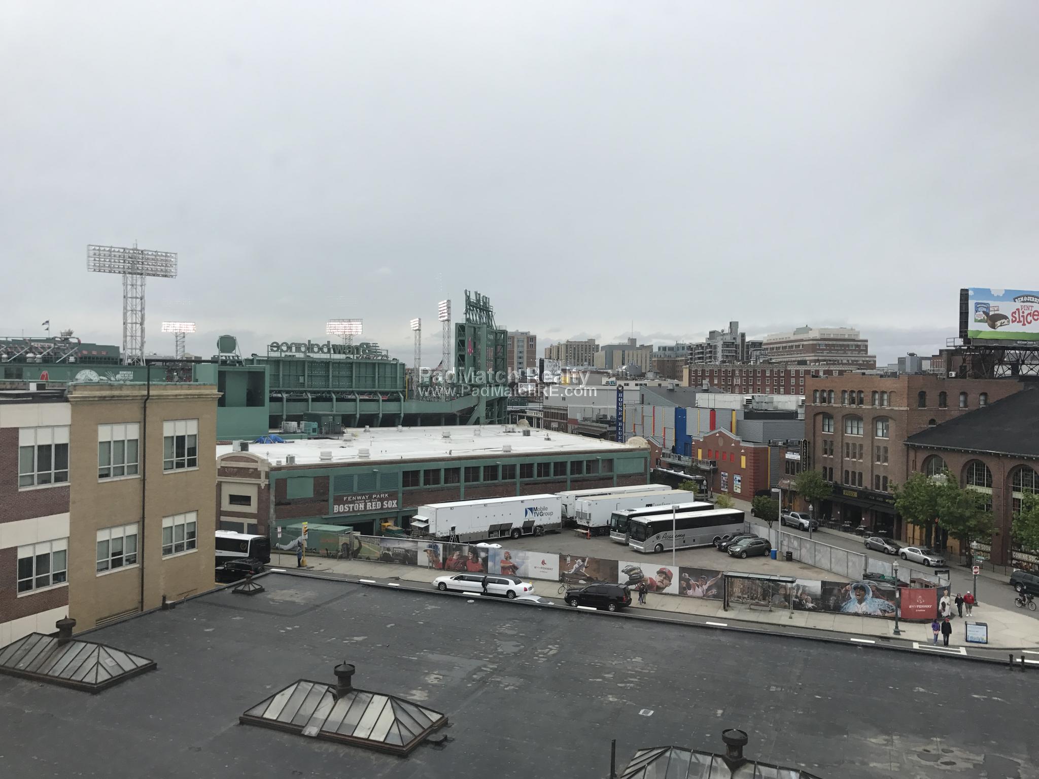 1179 Boylston St, Fenway