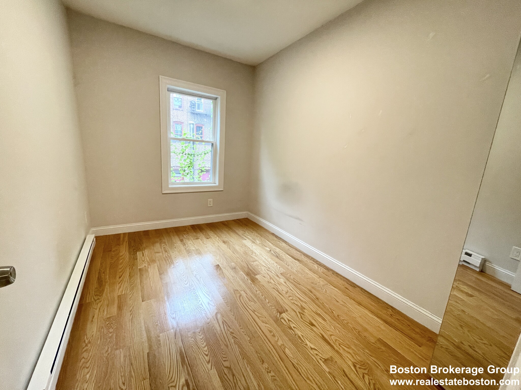 7 Warwick St, Roxbury