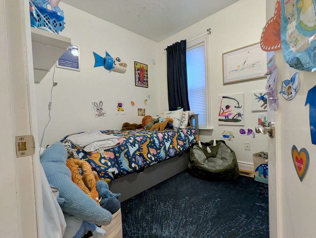 925 East Broadway, South Boston