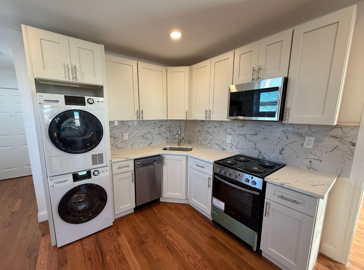 117 Orleans St, East Boston