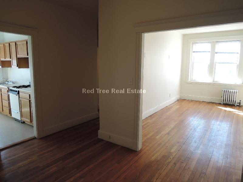 1810 Commonwealth Ave, Brighton