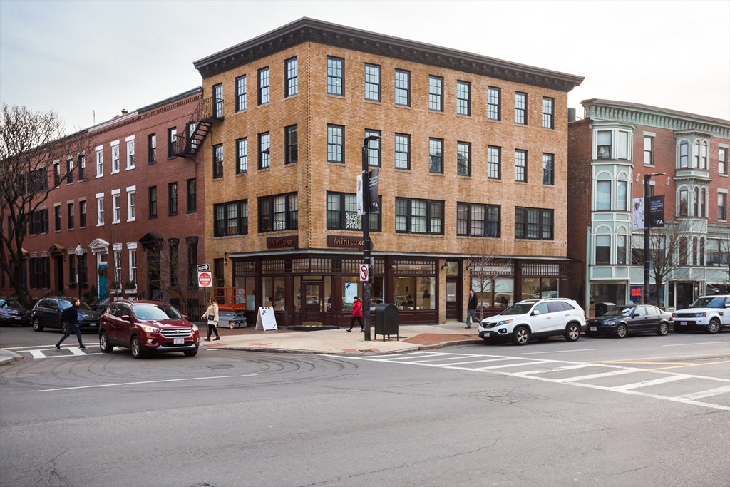 534 Tremont St, South End