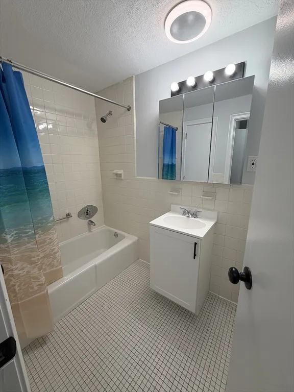 85 Trapelo Rd, North Waltham