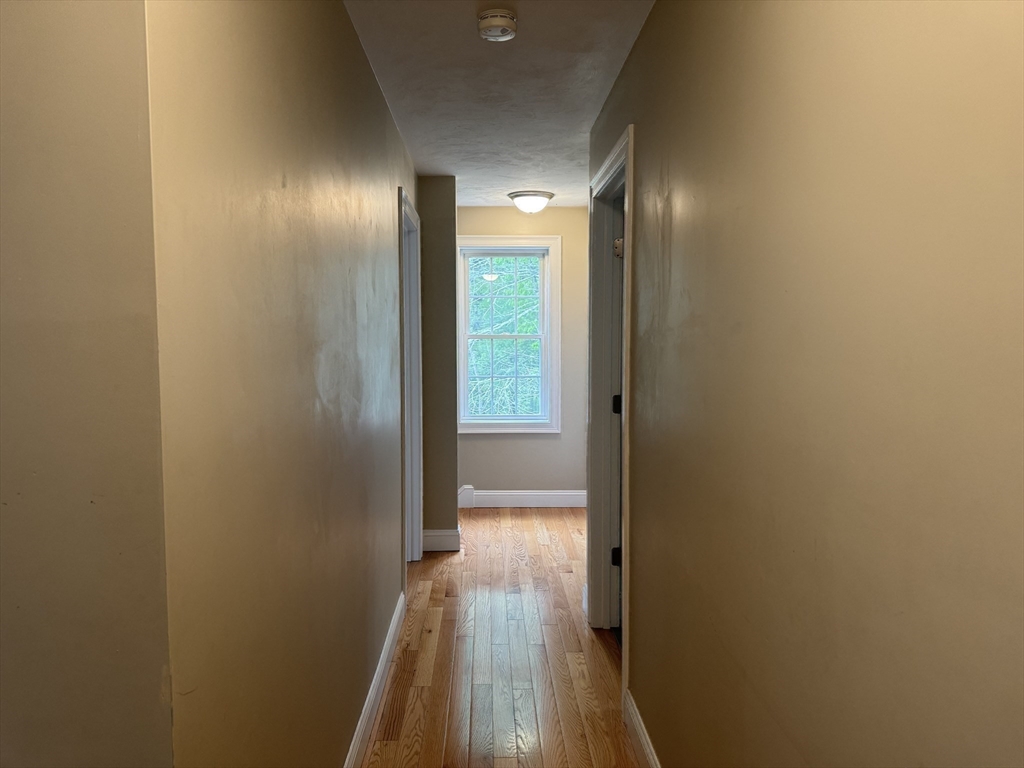 59 Wenham Rd, Carver