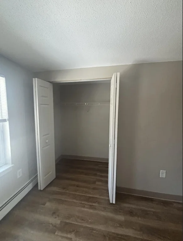 65 Frank's Ln, Hanover