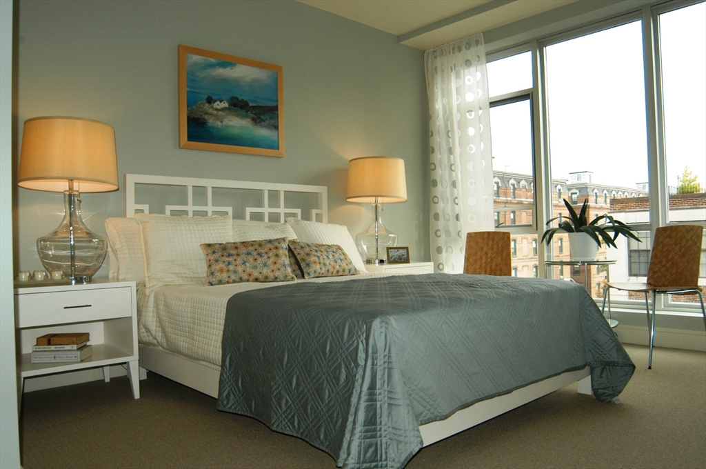 700 Harrison Ave, South End