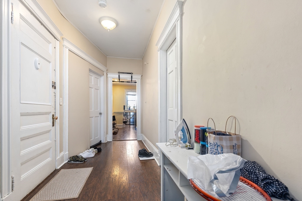 21 Royal St, Allston