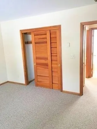 29 Leo Ln, Avon