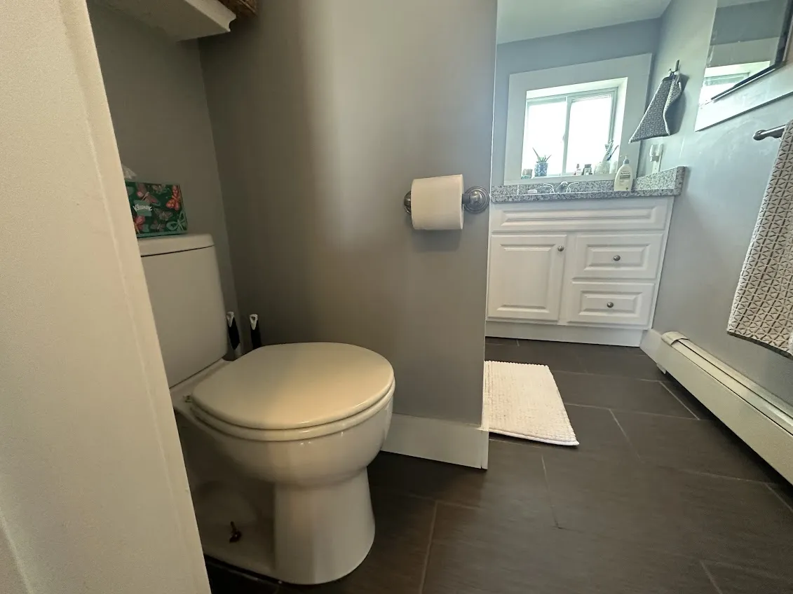 287 Beacon St, Ward Two