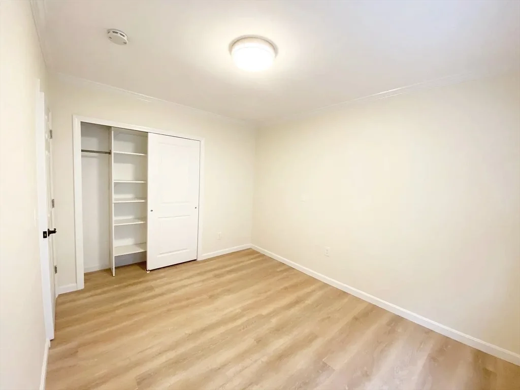 1 Vincent, Belmont