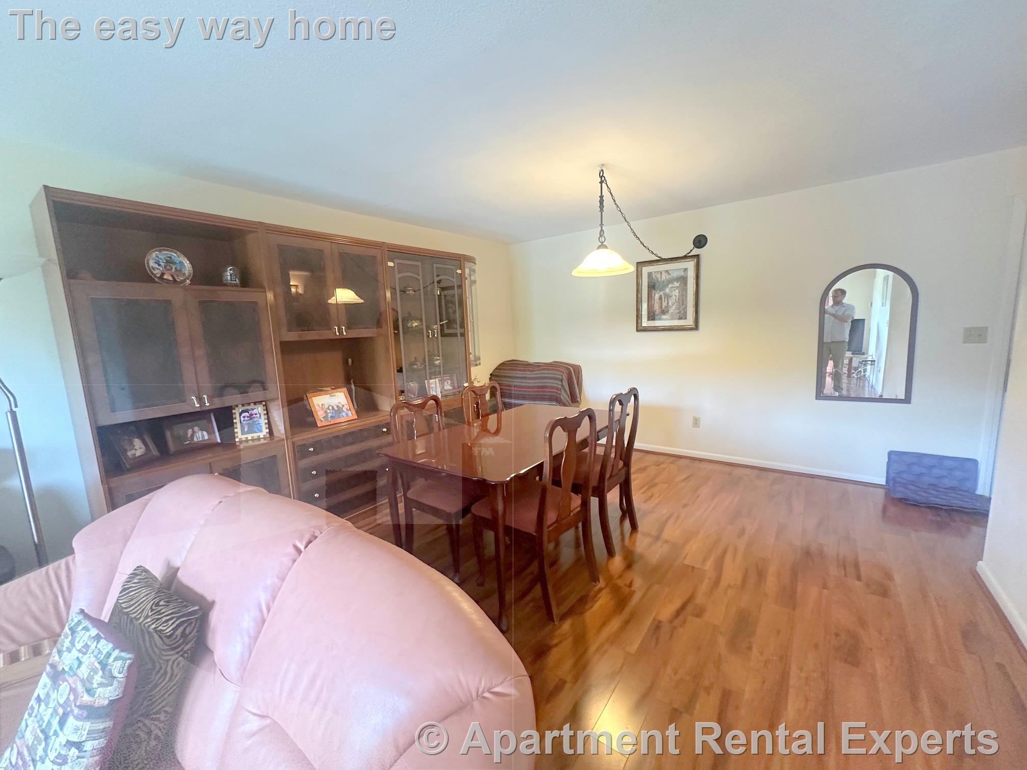 990 Massachusetts Ave, Arlington Heights