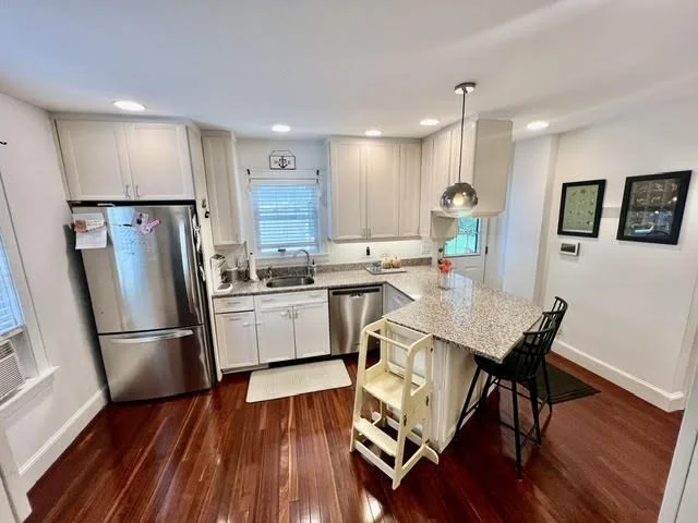 22 Longfellow Rd, Worcester