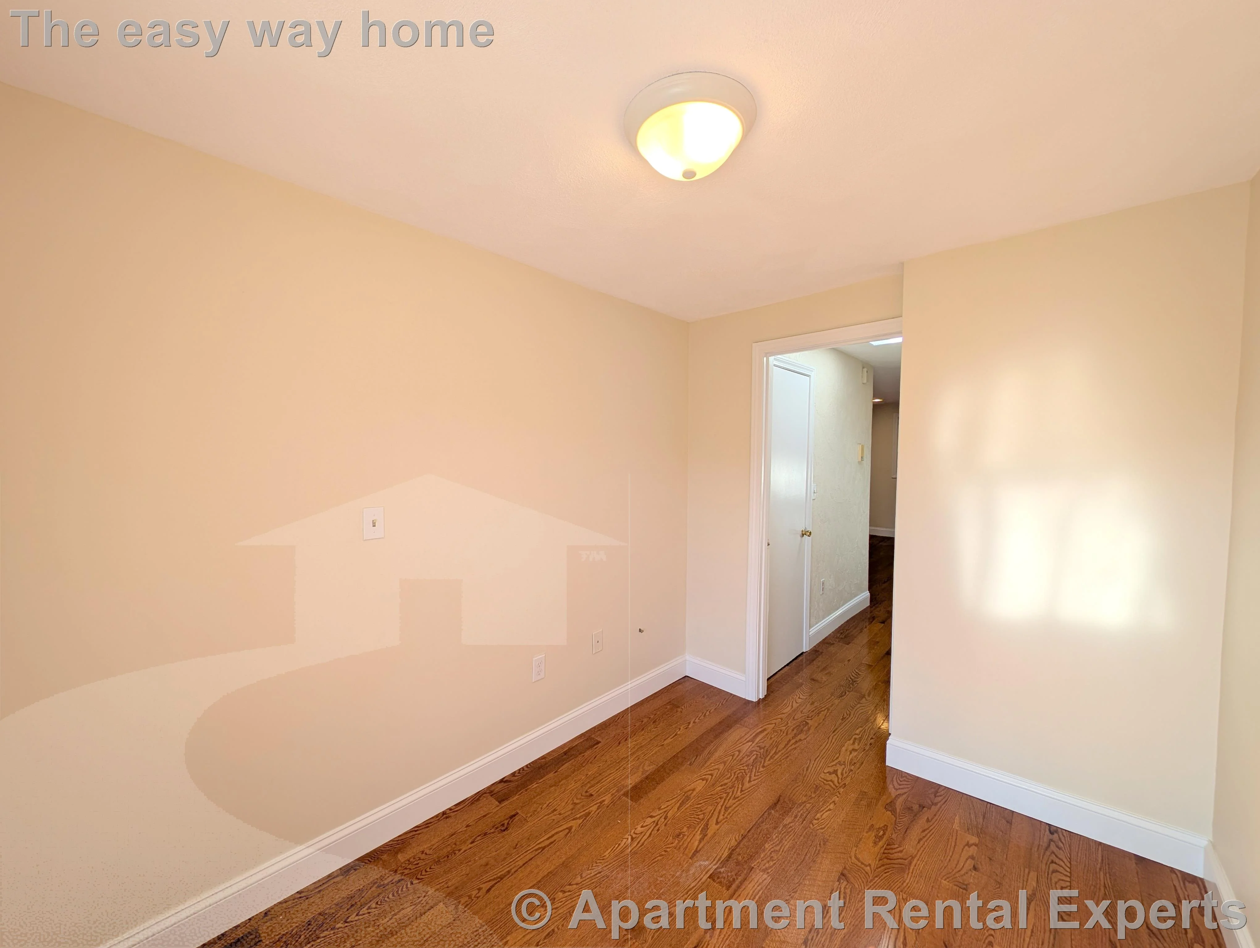 6 Evergreen Sq, Porter Square