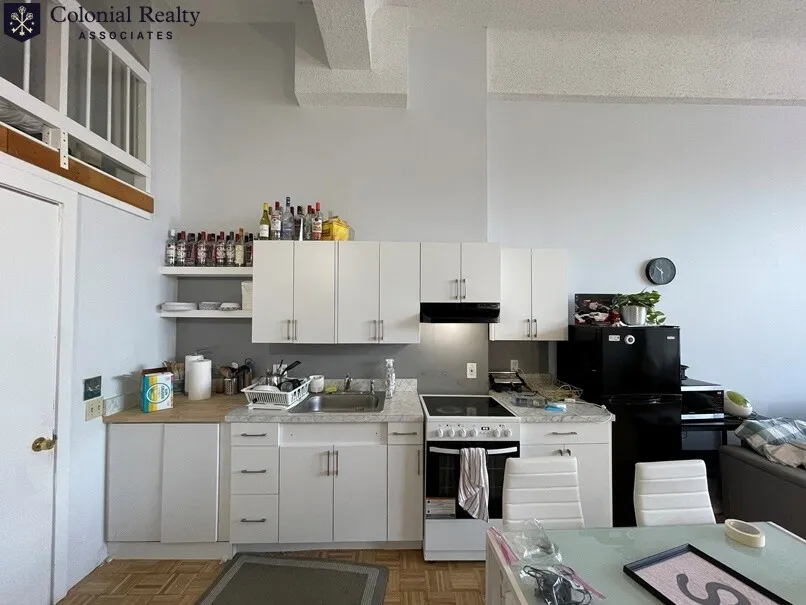 61 Brookline Ave, Fenway