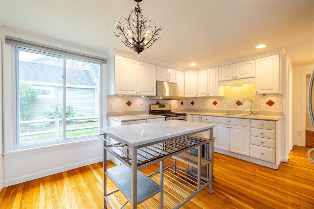 65 Sassamon Ave, Milton