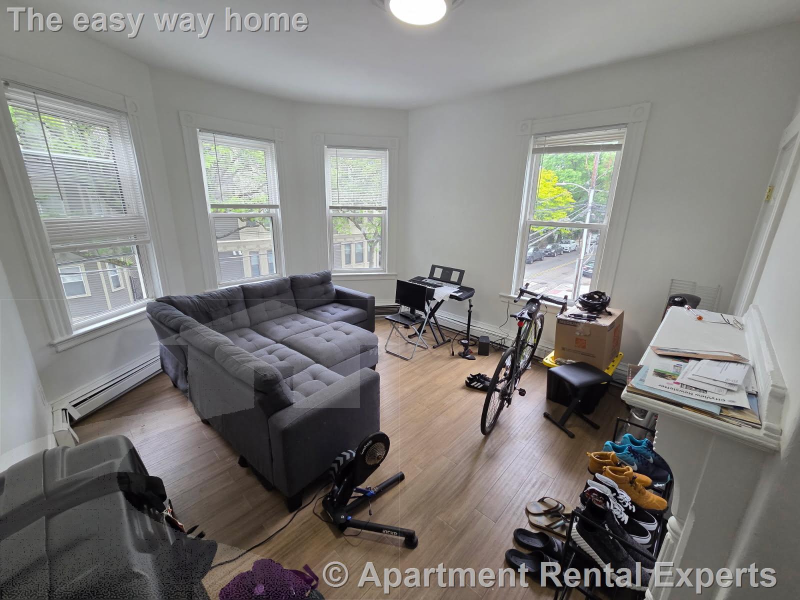 254 Windsor St, Central Square