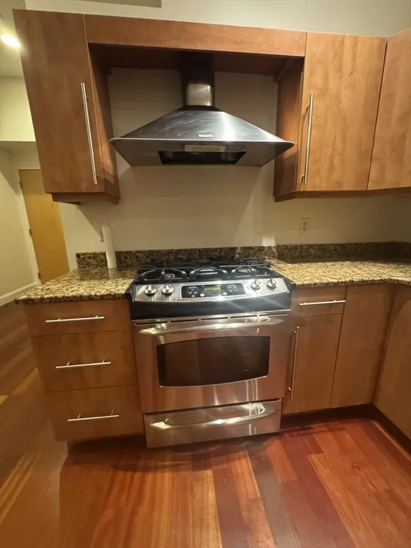 10 Ocean, Revere