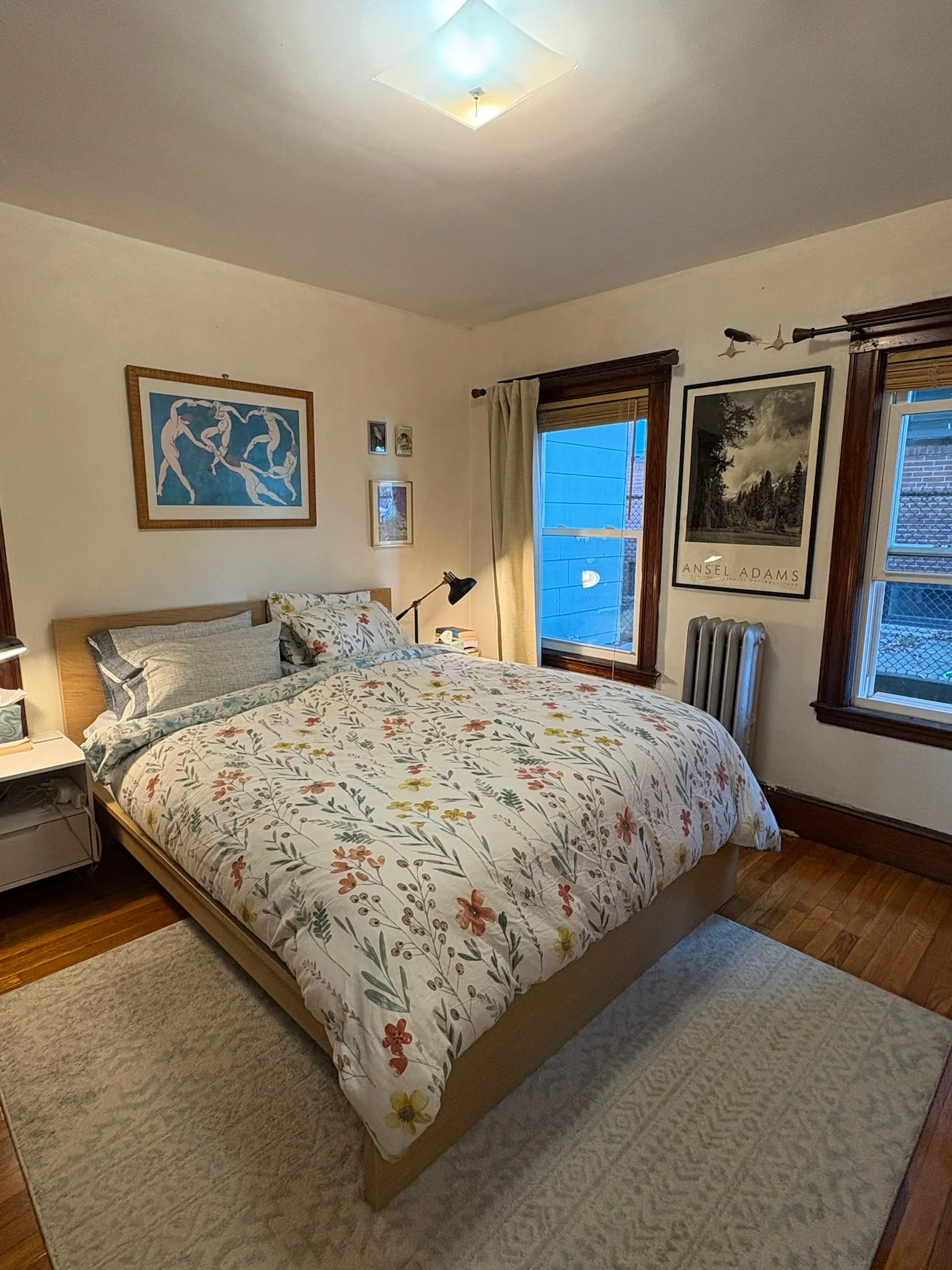 17 Sunset St, Mission Hill