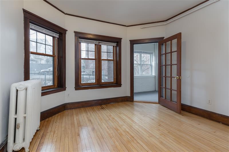 5 Linnaean St, Neighborhood Nine