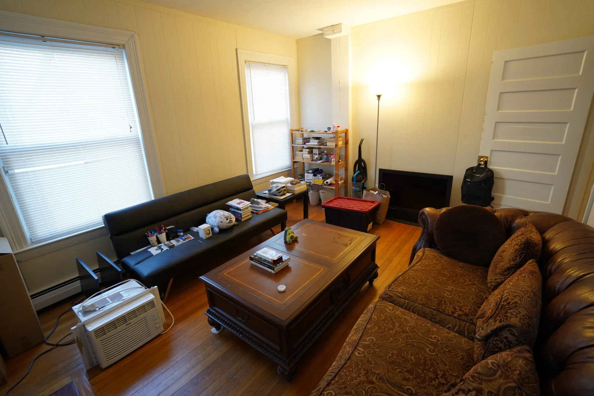 1 Ashford Ct, Allston