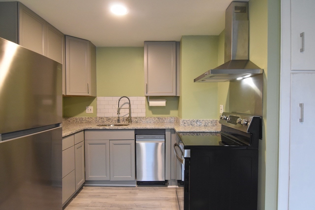 139 Cushing Ave, Dorchester