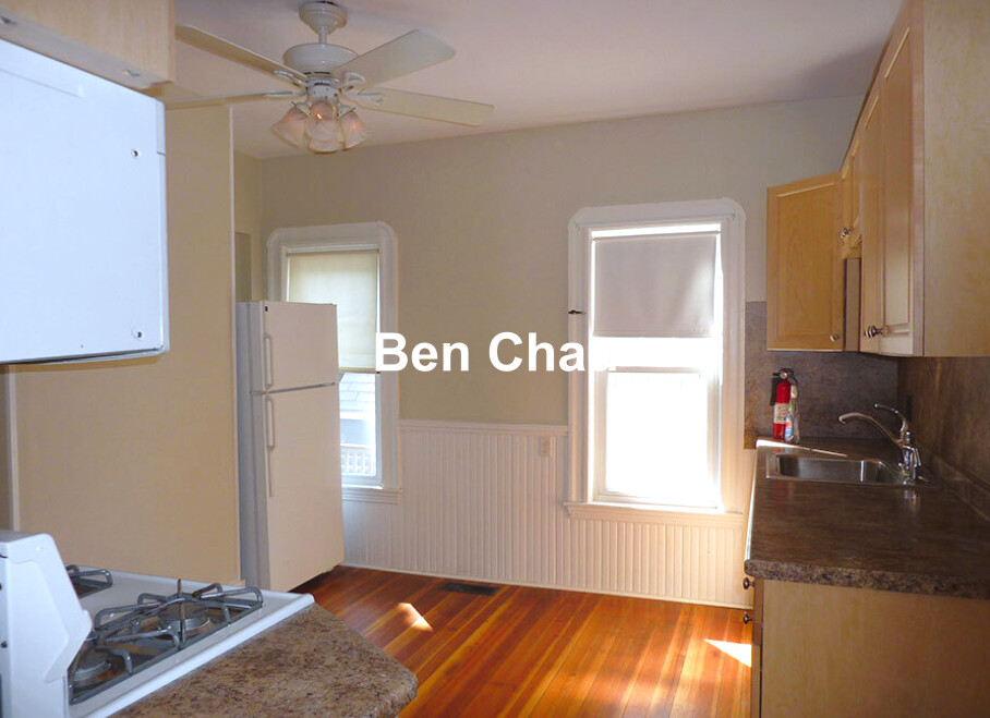 39 Hall Ave, Powder House Square