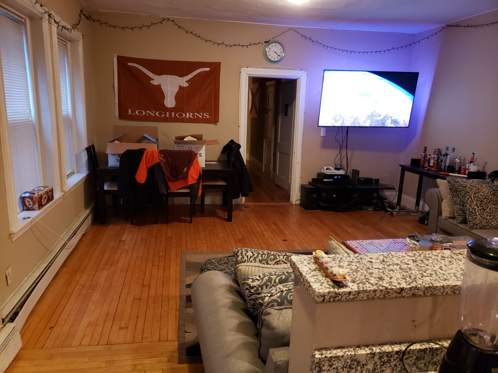 4 bed, 2 bath apartment for rent at 1288 Commonwealth Ave Unit 3, Allston — photo 5 of 7