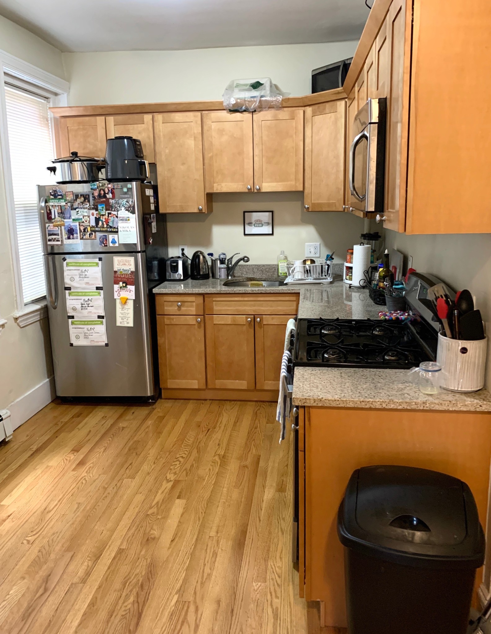3 bed, 1 bath apartment for rent at 1325 Commonwealth Ave Unit 32, Allston — photo 2 of 7