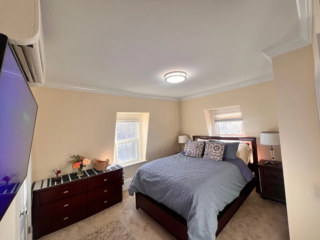 17 Emerson St, Wakefield