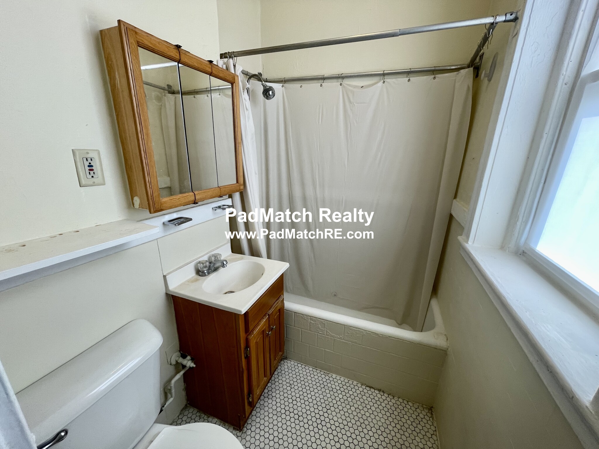 232 Kelton St, Allston