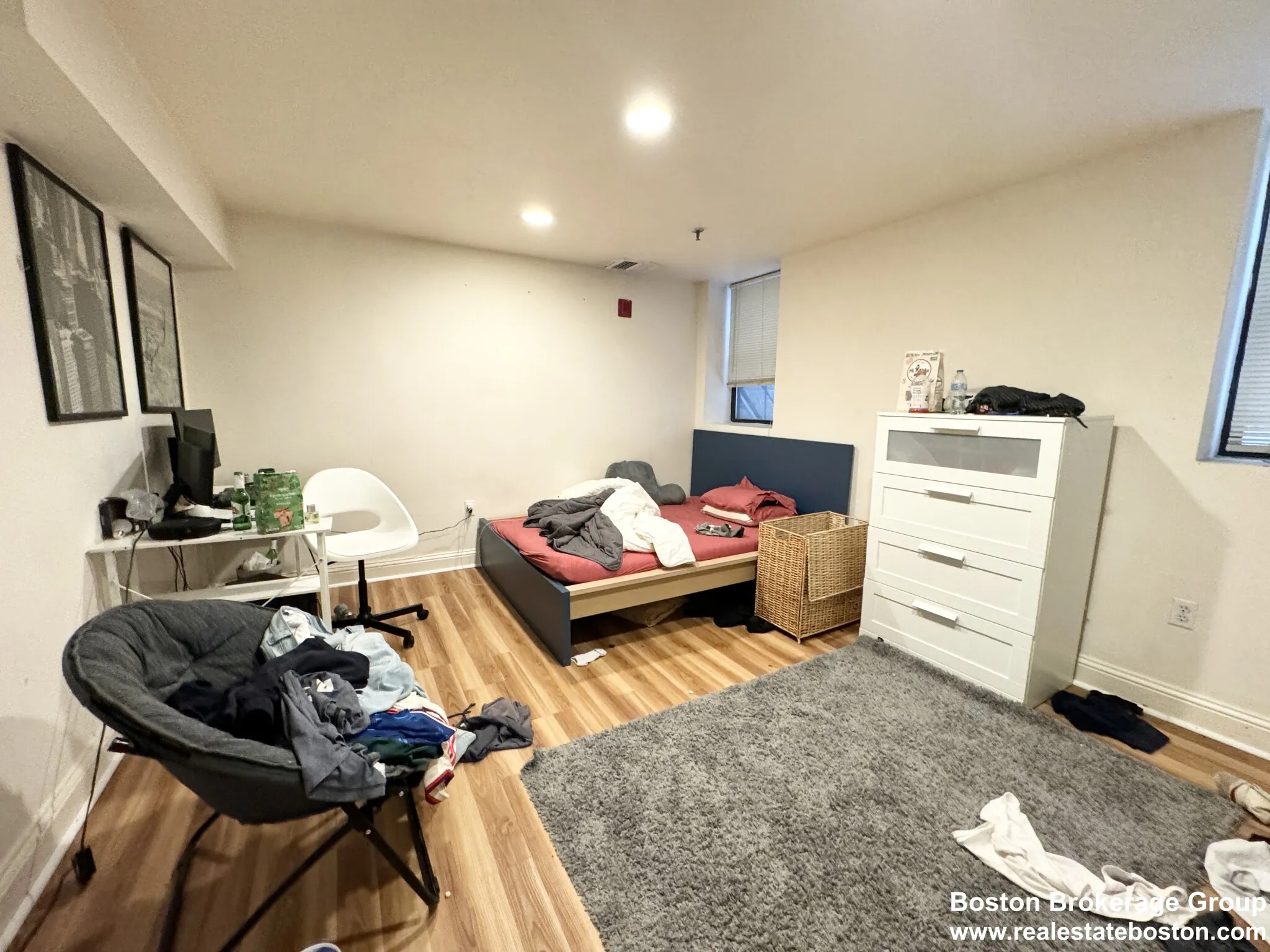 73 Gainsborough St, Fenway