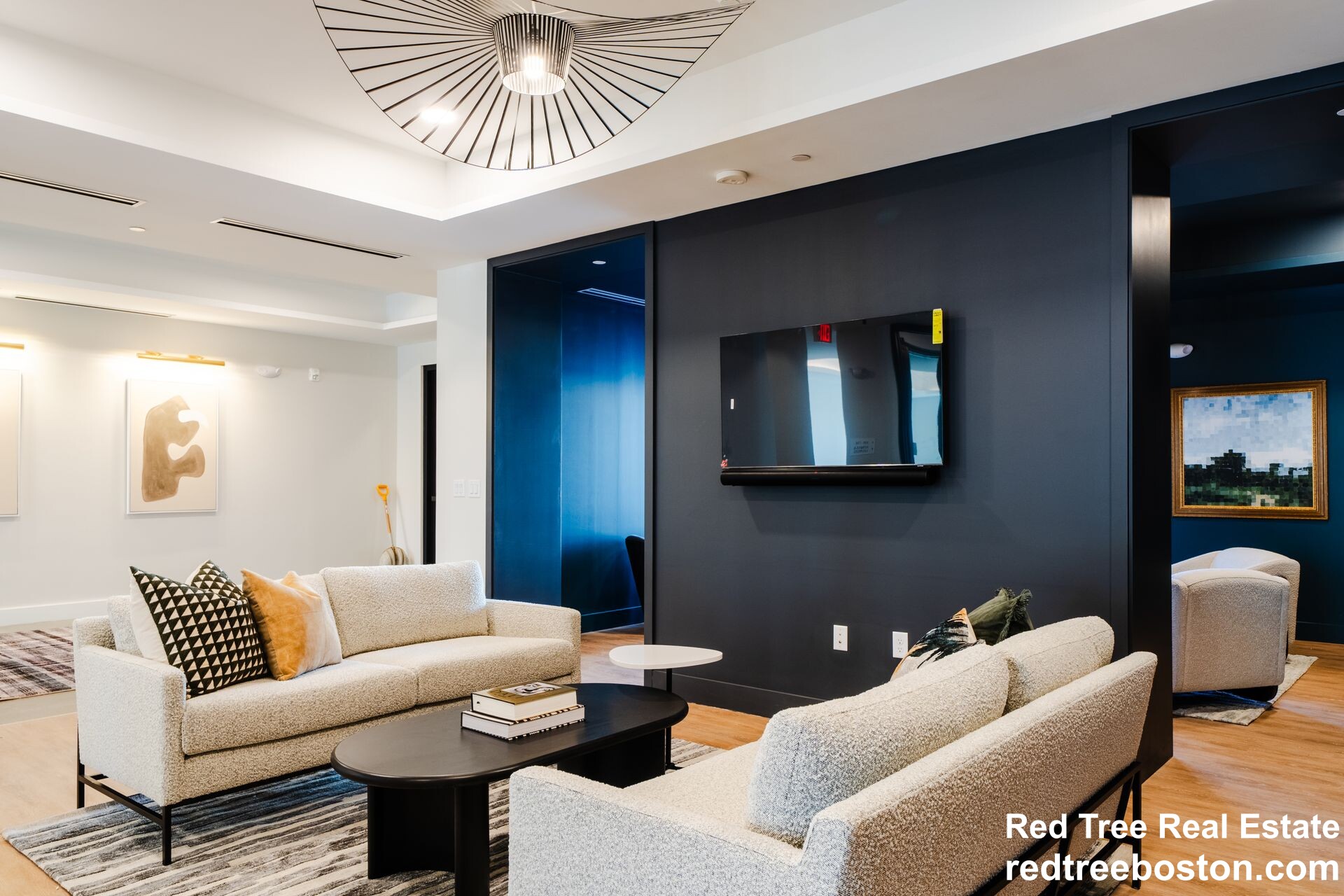 289 Walk Hill St, Roslindale