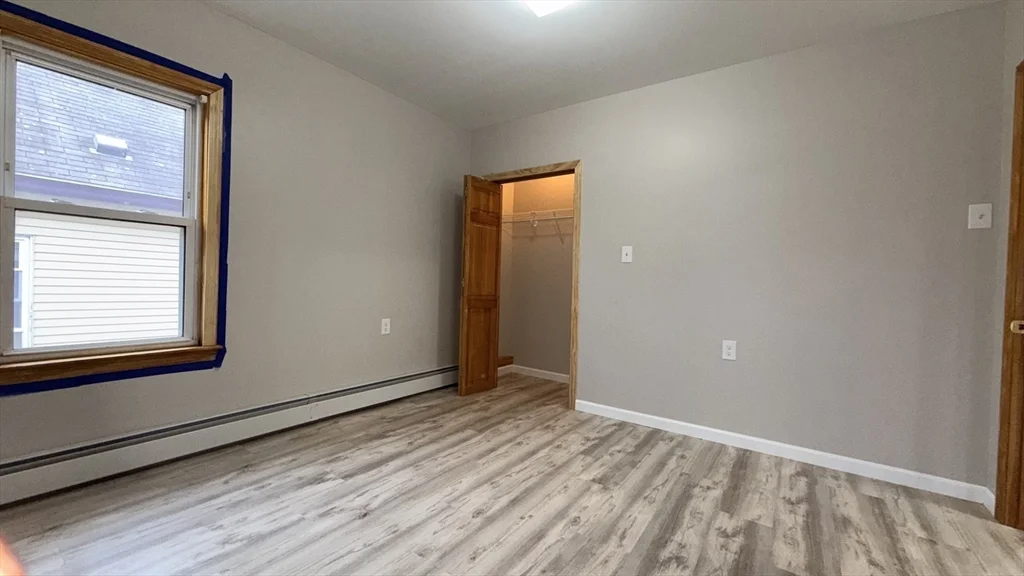 65 Lowell St, Methuen