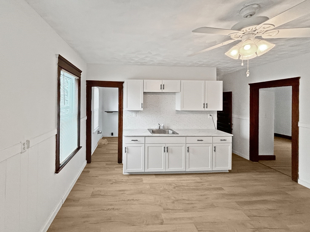 3 Henderson Ave, Worcester