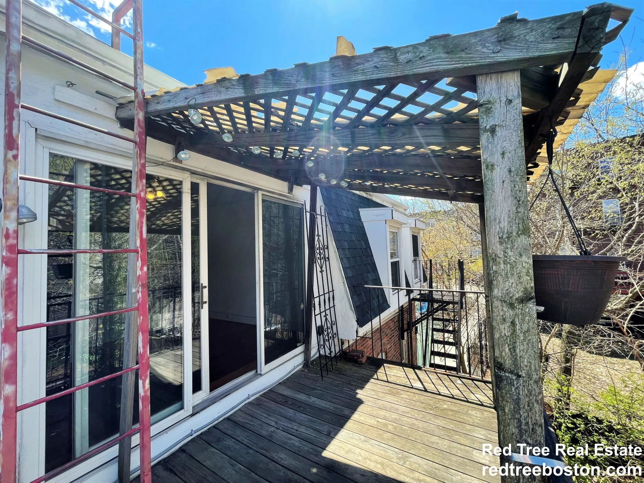 8 Sewall St, Mission Hill