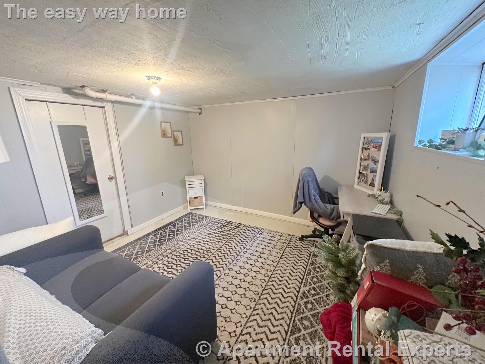 139 Winthrop St, Tufts