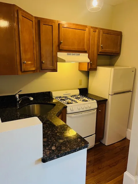 38 Hemenway St, Fenway