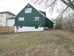 55 Pilgrim Ave, Worcester