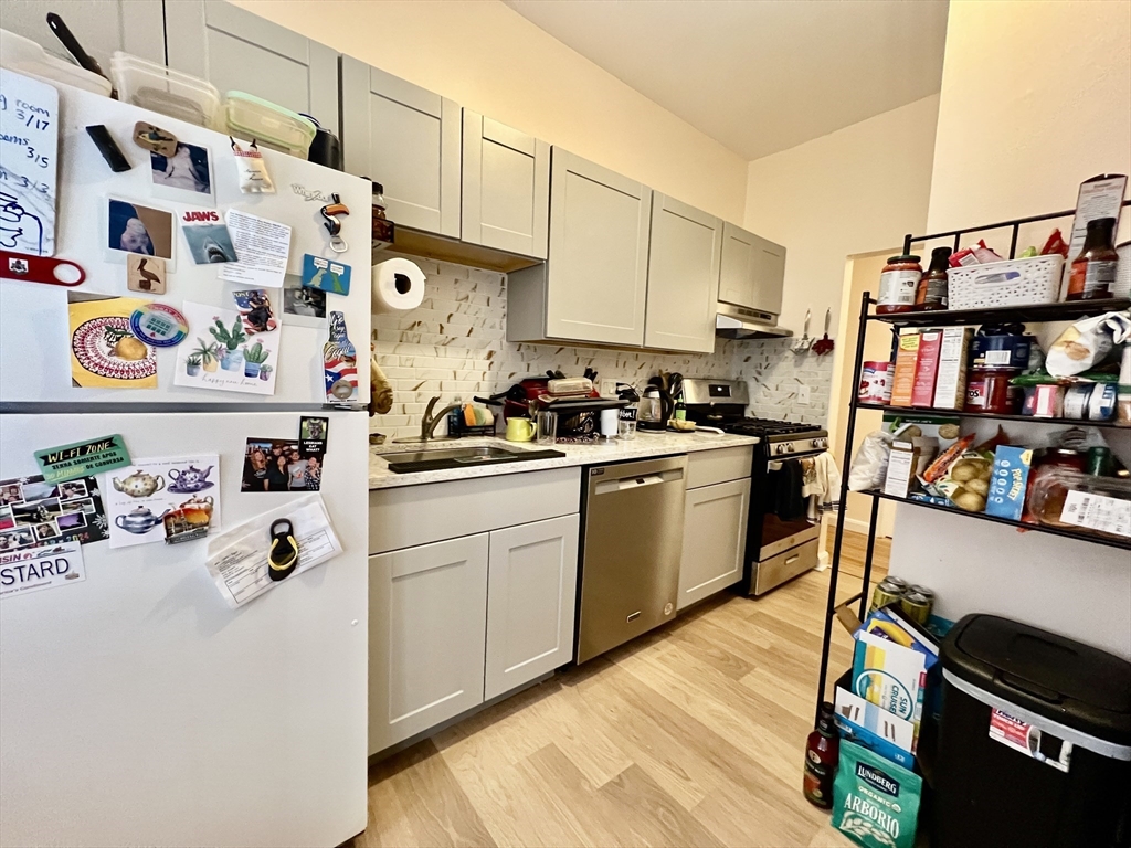 1706 Commonwealth Ave, Brighton