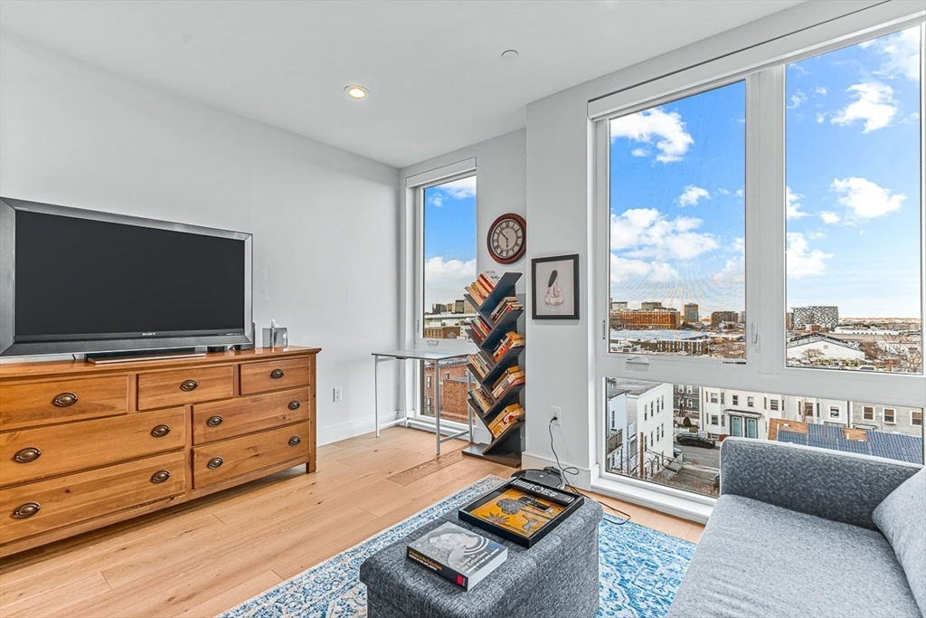 420 West Broadway, Boston