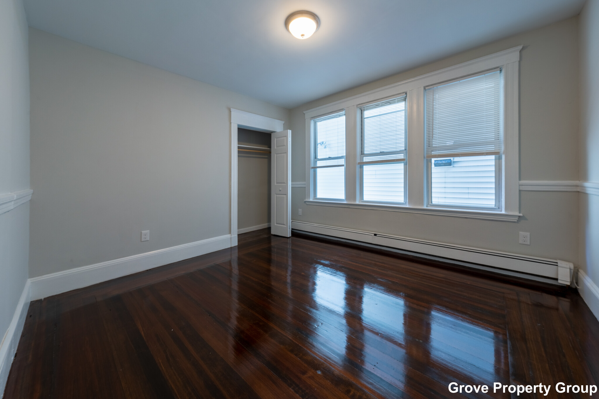 717 East 2nd St, South Boston